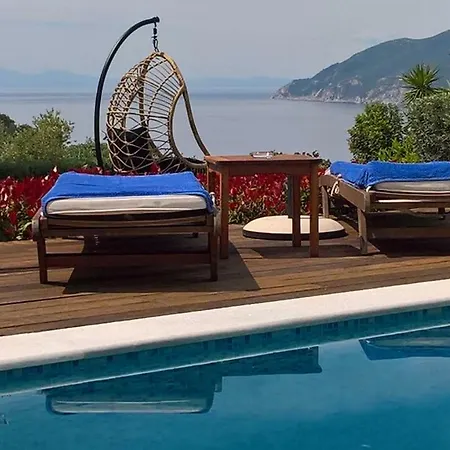 Βίλα Mirothea Alonissos *